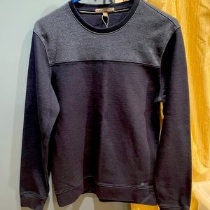 Long sleeve dress shirt